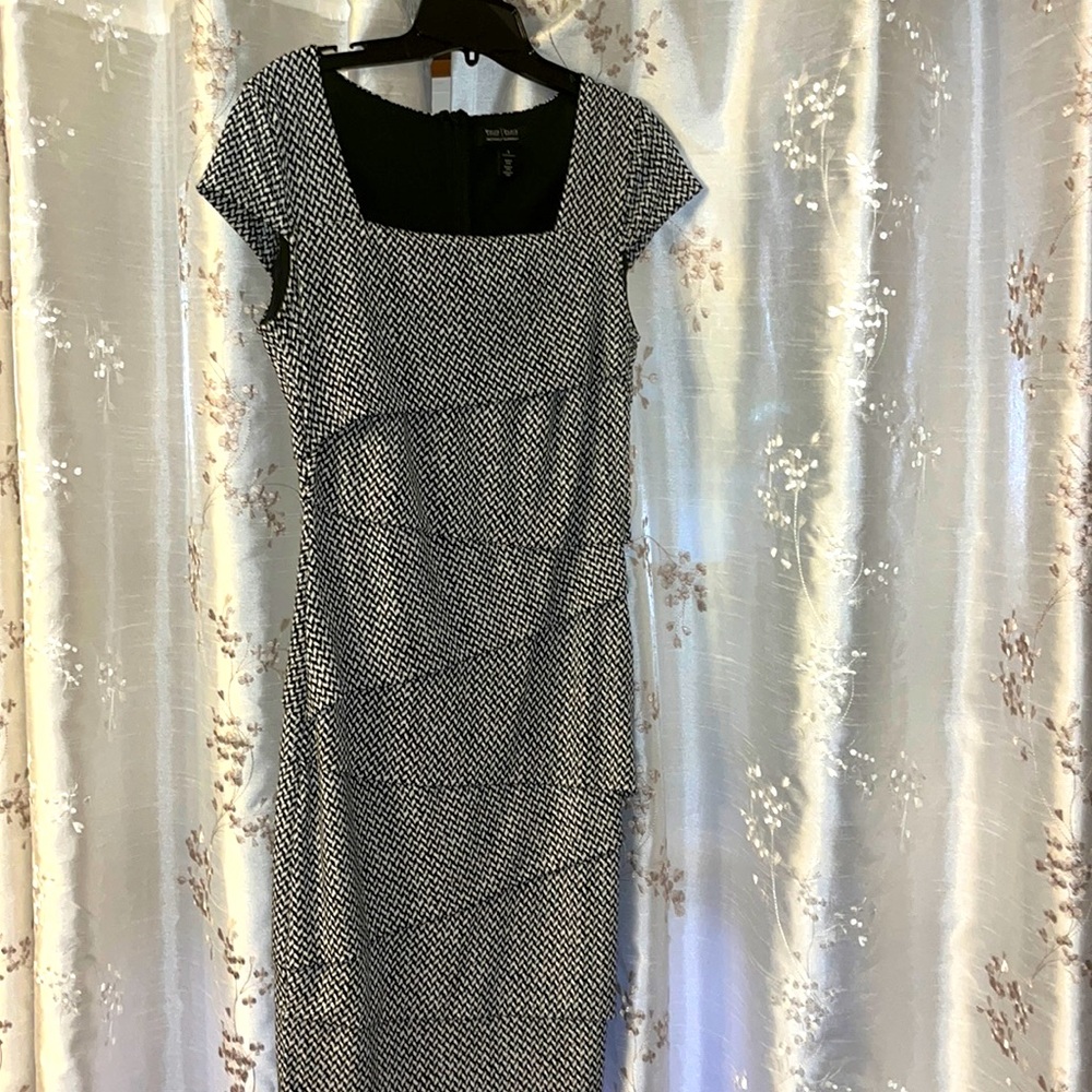 White House Black Market Instantly Slimming Dress